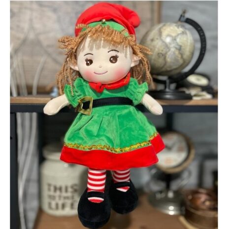 Papusa Spune Canta Colinde in Limba Romana