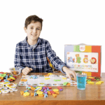 Carte magnetica educativa Litere Cifre Tangram 210 pc