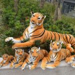 Jucarie plus Tigrul din padure Animal salbatic 150 cm