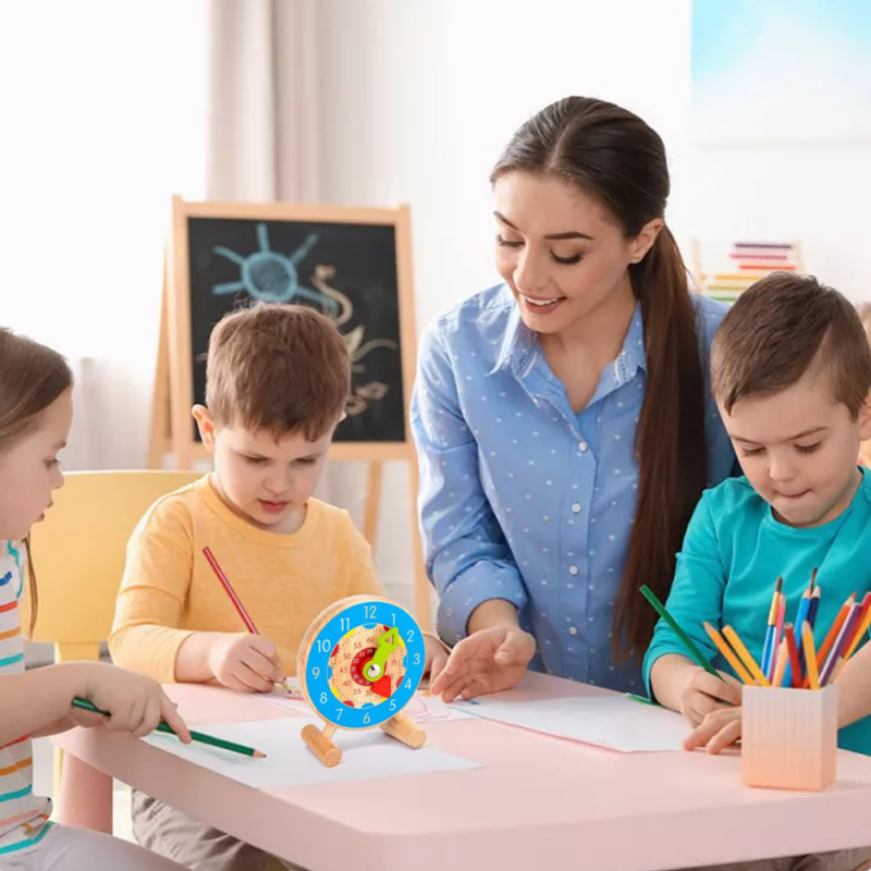 Jucarie educativa Ceas analog de masa din lemn
