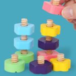 Joc Montessori Asociere Buburuza cu suruburi colorate