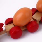 Jucarie Trenuletul de tras Gaina cu Oua din lemn