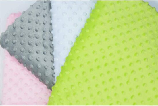 Paturica din plus Pufoasa Moale cu buline bebelusi