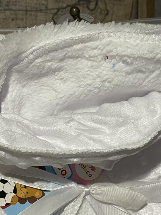 Paturica pufoasa cu 2 fete Gluga pentru bebelusi