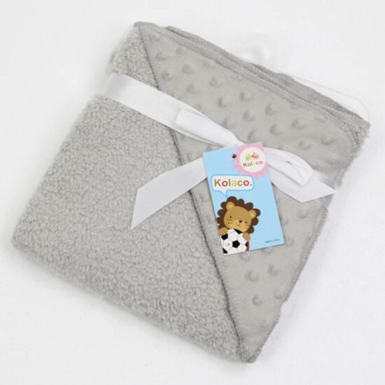 Paturica pufoasa cu 2 fete Gluga pentru bebelusi