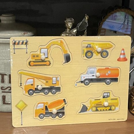 Puzzle incastru Vehicule constructii cu butoni din lemn