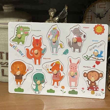 Puzzle incastru Animale Crocodil cu butoni din lemn