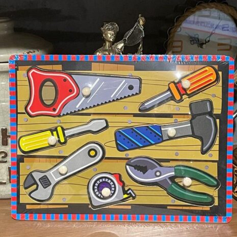Puzzle incastru Scule Instrumente cu butoni din lemn