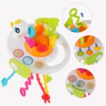 Jucarie senzoriala pentru copii cu corzi de tragere