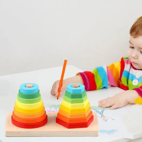 turnuri-geometrice-piramida-curcubeu-din-lemn-8-inele