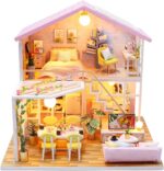 casuta-papusilor-roz-luminata-cu-mobilier-lemn-dormitor-bucatarie