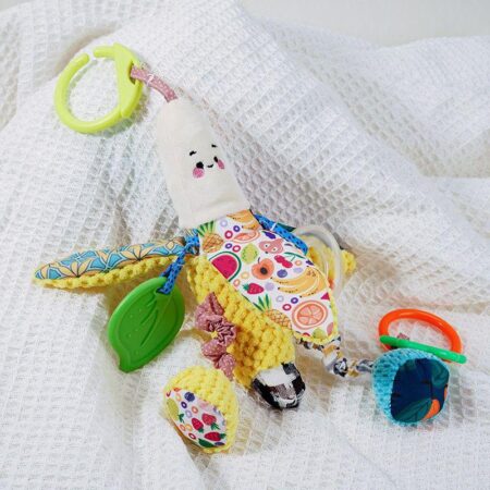 Jucarie Zornaitoare si Dentitie bebe Banana colorata din plus