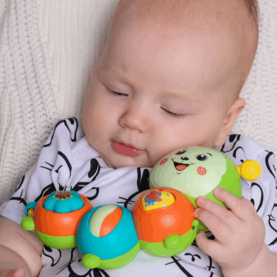 Jucarie interactiva bebe Omida cu lumini si functie de rotire