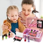 Geanta cosmetica Machiaj si Manichiura pentru fetite cu maner