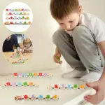 Tren magnetic Cifre Semne Joc educativ cu 26 Vagoane din lemn