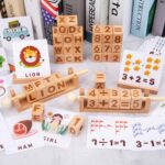 Joc educativ Cub rubik rotativ lemn Formeaza cuvinte si Operatii