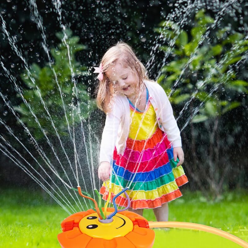 Jucarie Stropitor de apa Floare care pulverizeaza in Gradina Curte