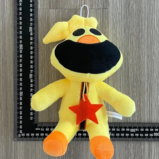 Jucarie plus Smiling Critters Galben din Jocul Poppy PlayTime