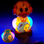 Jucarie interactiva copii Ratusca cu 3 oua Muzica si Lumini