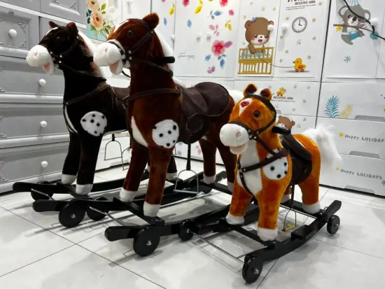 Balansoar bebe din plus Calutul Maro deschis muzical cu roti