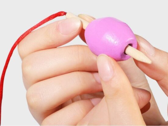 Joc de snuruit cu Forme geometrice din lemn 42 piese