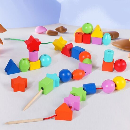 Joc de snuruit cu Forme geometrice din lemn 42 piese