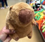 Jucarii plus Capibara in miniatura 21 cm Animalutul Rozator