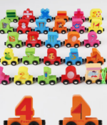 Tren magnetic Cifre 1-20 Joc educativ cu 26 Vagoane din lemn