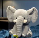 Elefantul Dumbo 40 cm cu mancare in trompeta Jucarii plus