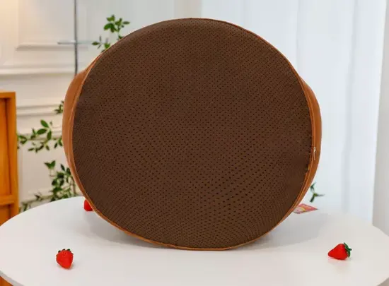 Fotoliu plus Catelus Scaun cu spatar si orificii pentru picioare