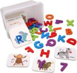 Set educativ cu Litere Cifre Cartonase ilustrate ambalate la cutie
