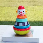 Jucarie Piramida Clovn Stivuire 4 inele Cercuri Hopa Mitica