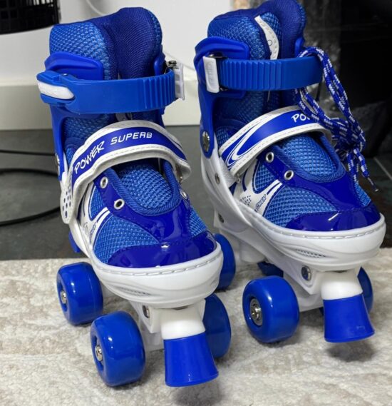 Role Reglabile Albastru Incepatori 4 roti cu Frana de siguranta copii