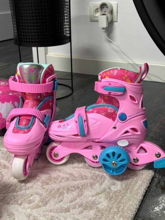 Set Role Roz cu Protectii reglabile Roti ajutatoare Frana Lumini