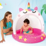 Piscina gonflabila Unicorn de apa cu acoperis pentru copii Intex