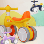 Bicicleta copii 1-3 ani fara Pedale cu Muzica Lumini si 4 Roti