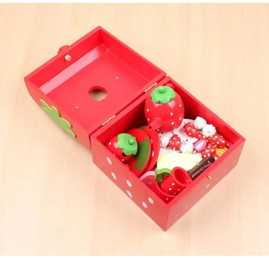 Jucarie copii Set ceai si Tort aniversar din lemn Accesorii bucatarie