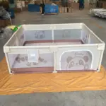 Tarc de joaca Panda Loc pentru bebelusi copii cu 60 bile colorate