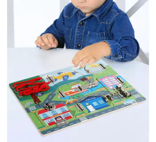 Placa senzoriala Montessori Oraselul cu Trafic Tabla Busy Board