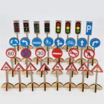 Joc Semne indicatoare de circulatie cu plansa ilustrata Trafic