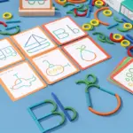 Puzzle Joc creativ Asociaza cartonase cu betisoare si forme color