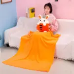 Set Morcov Perna de dormit si Paturica pliabila pufoasa din plus