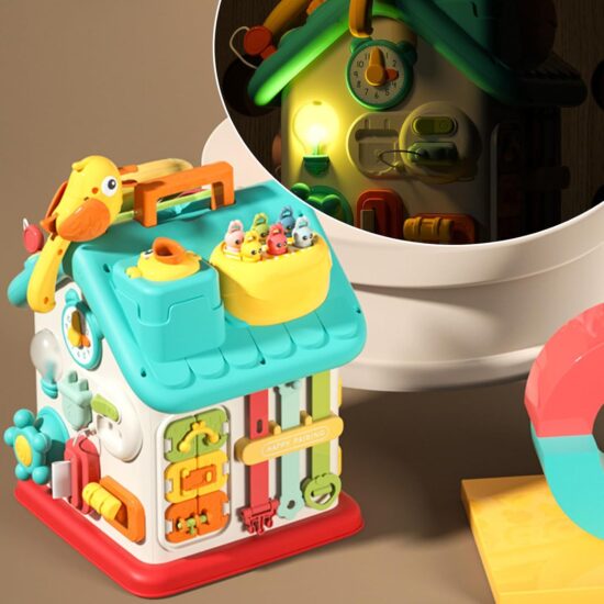 Casuta interactiva Montessori Busy Board cu Volan si incuietori