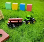 Tractor de jucarie Remorca cu busteni Utilaje agricole pentru copii